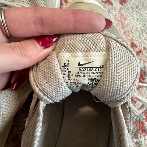 NIKE WOMENS AIR MAX AXIS ADAPT AUTO MAX SIZE
8.5 GREY WHITE BLUE TEAL AA2168-012 - Picture 7 of 8